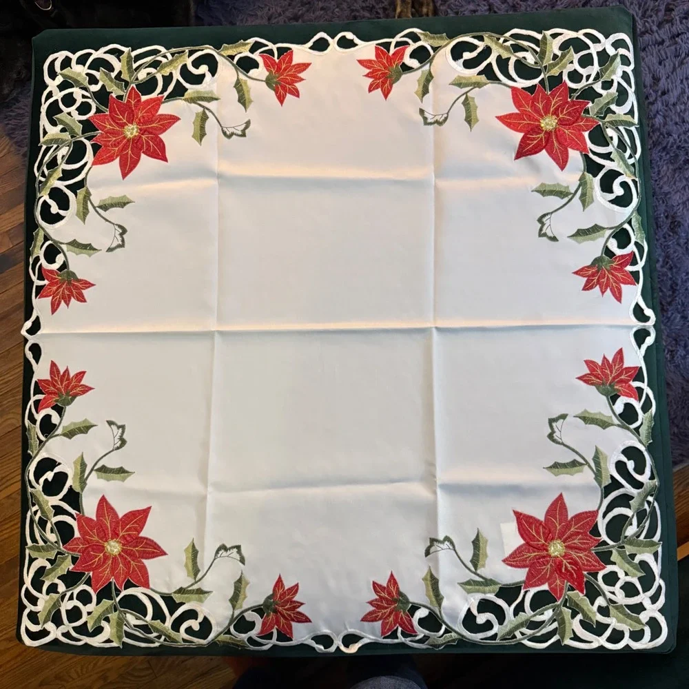 Collections Etc Poinsettia Topper Square White Embroidered Tablecloth 34x34‎
